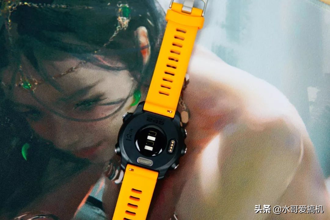 佳明245运动手表体验，私人教练在线指导5ATM防水