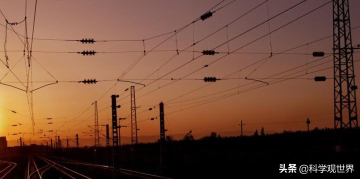 制造磁悬浮列车的原理更全面准确,高铁动车磁悬浮列车轻轨的区别