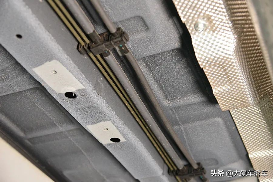 这台变速箱不容易，“接化发”都累出汗了