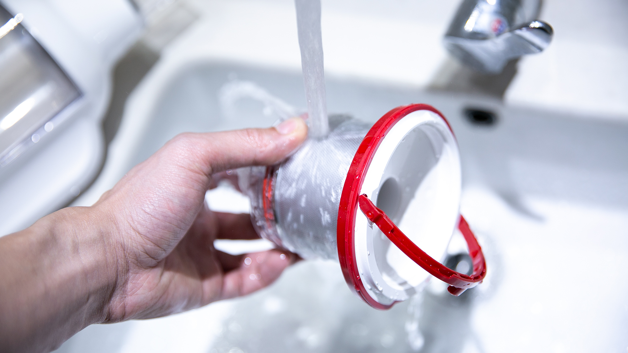 小狗吸尘器t11真实测评,小狗吸尘器t10清理垃圾