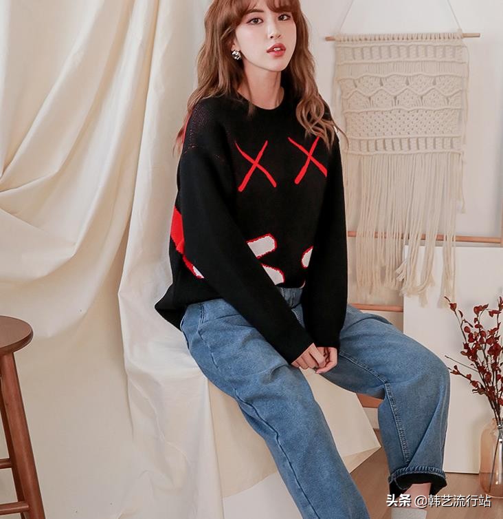 2020新春韩国毛衣款式第一波发布，一起分享编织主流最新流行趋势