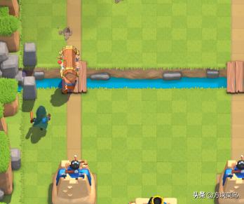 皇室战争皮卡锤用黑王还是幽灵,最新皇室战争神箭皮卡锤怎么玩