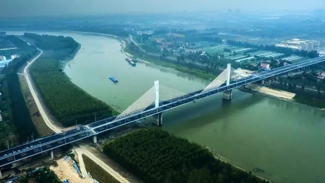 住市中心还是近郊好,住在郊区和市区的对比