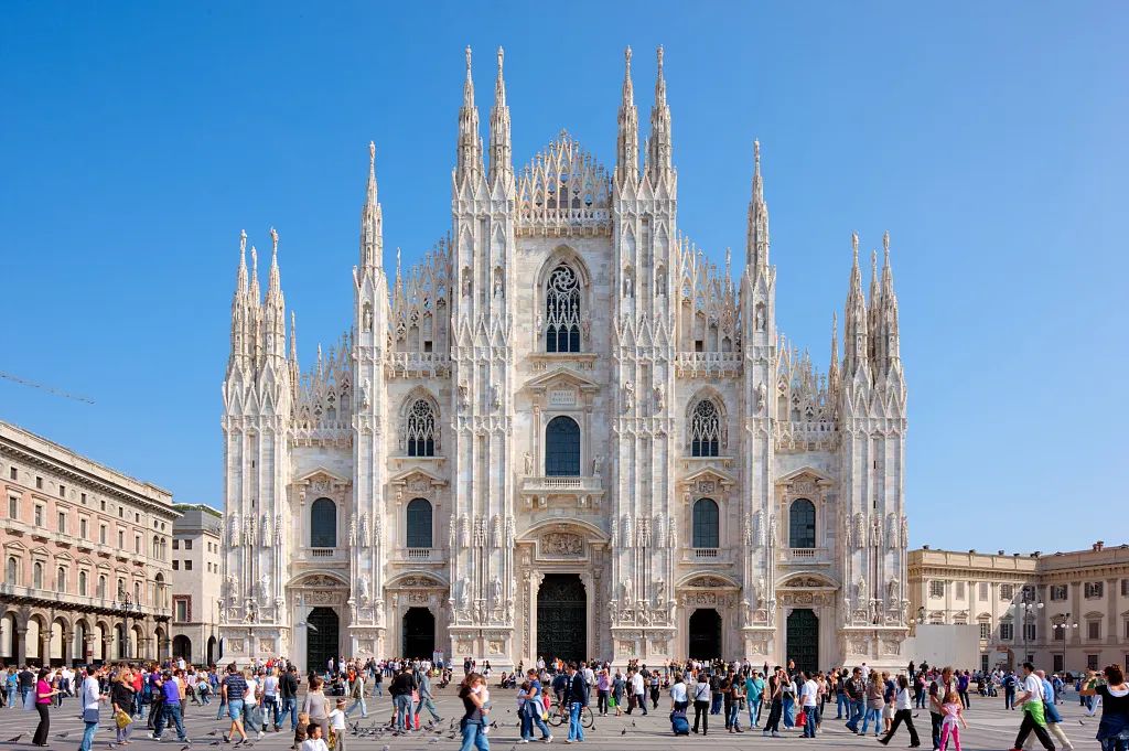 疫情还没完，300万人却已经事实失业了，动物都上街了！