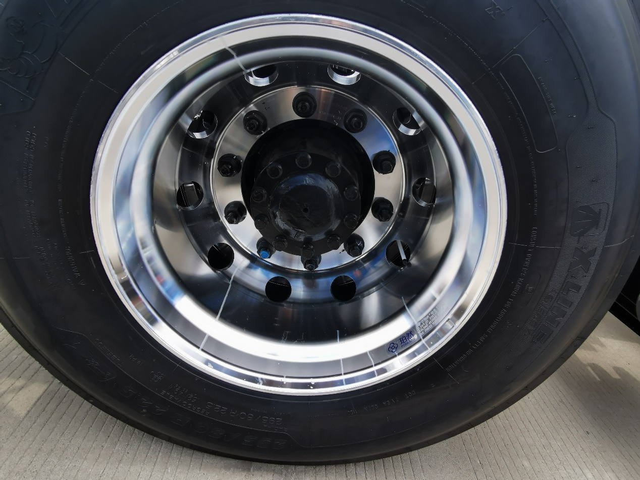 自动挡欧曼gtl,欧曼自动挡牵引车图片