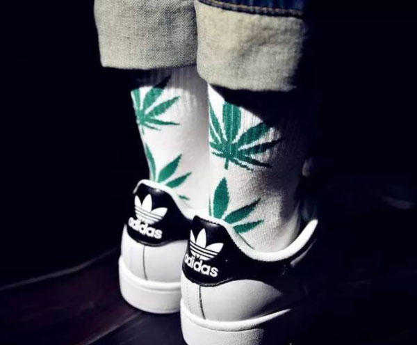 潮流长筒袜过膝袜,时尚新款流行袜