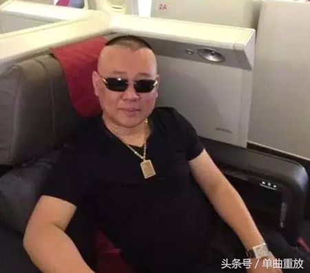 泰国佛牌明星 (泰国佛牌大地女神)