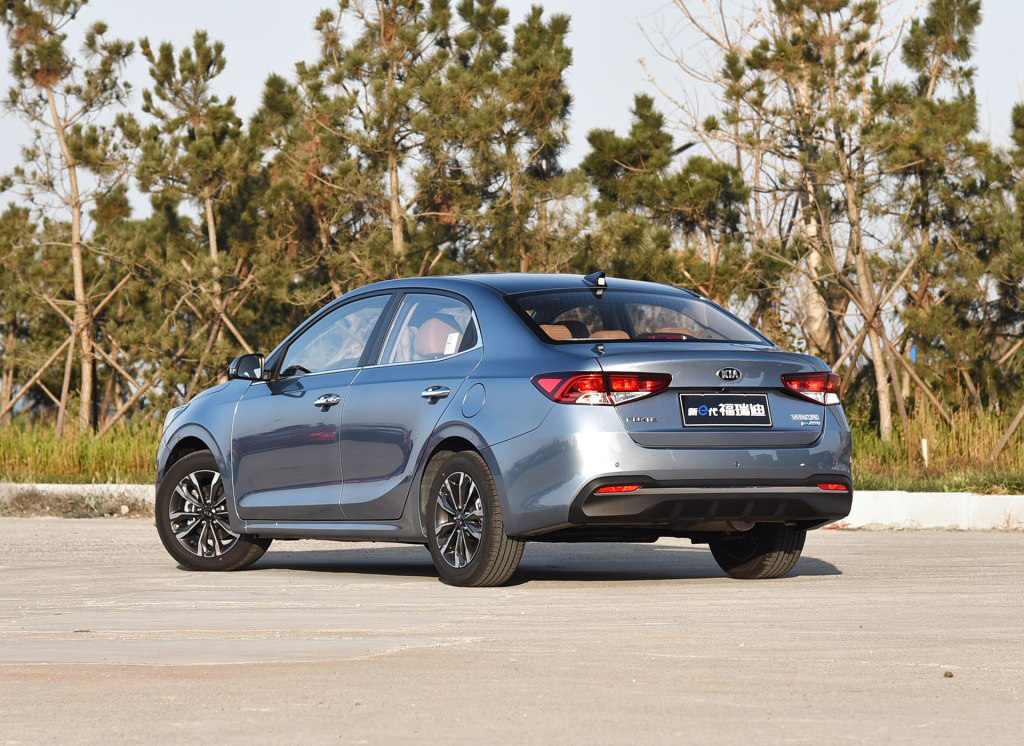 国六新款桑塔纳值得入手吗,哪款车比桑塔纳值得买