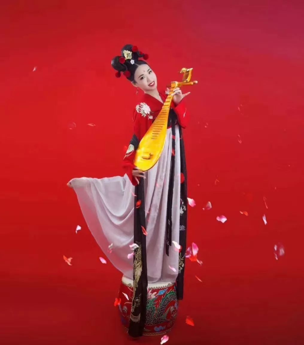 大五赛场上的最美校花,广西艺术学院陆娴:啦啦操这辈子最难割舍