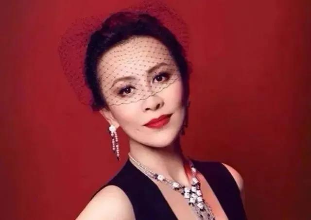 王菲张柏芝刘嘉玲卸妆后照片对比,张柏芝王菲赵薇刘嘉玲