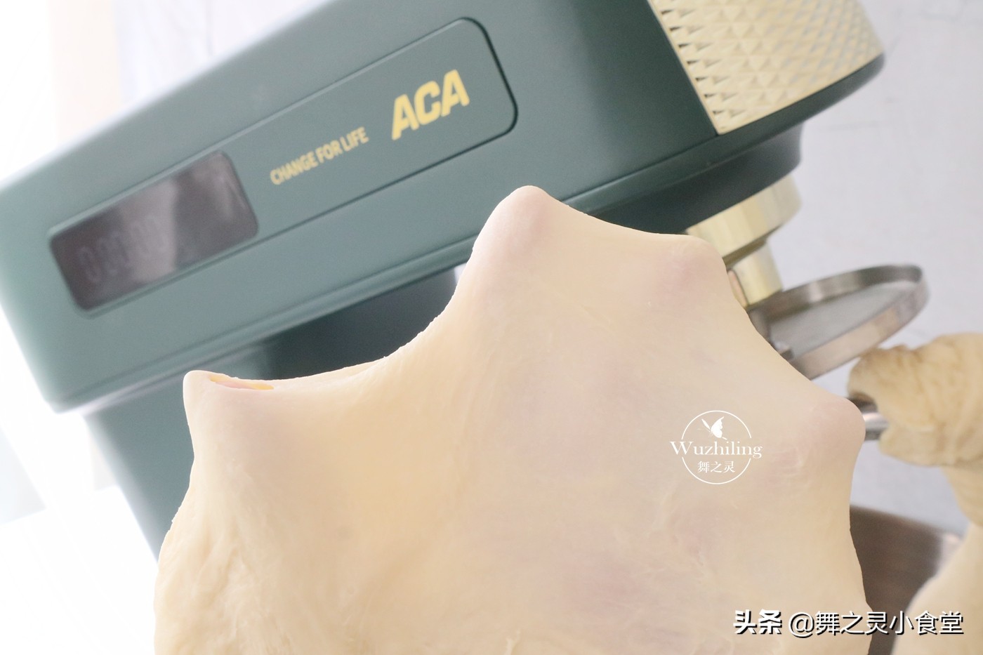 制作面包在家里不用电饭煲怎么做,面包不用烤箱也不用电饭锅怎么做