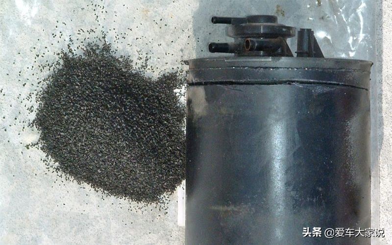 摩托车加油太满燃油进碳罐,加油过满为什么会对碳罐造成伤害