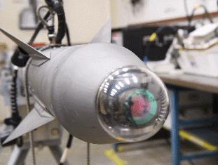 导弹精准击中敌方目标原理,导弹击中移动目标