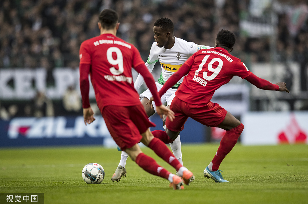 评论拜仁输球,拜仁残阵战门兴