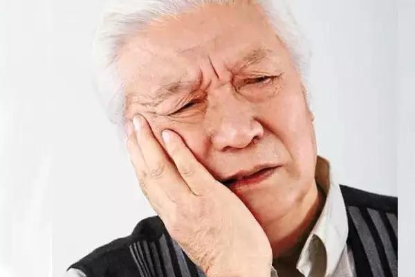 缺了一颗牙不影响吃饭,缺了一颗牙不补