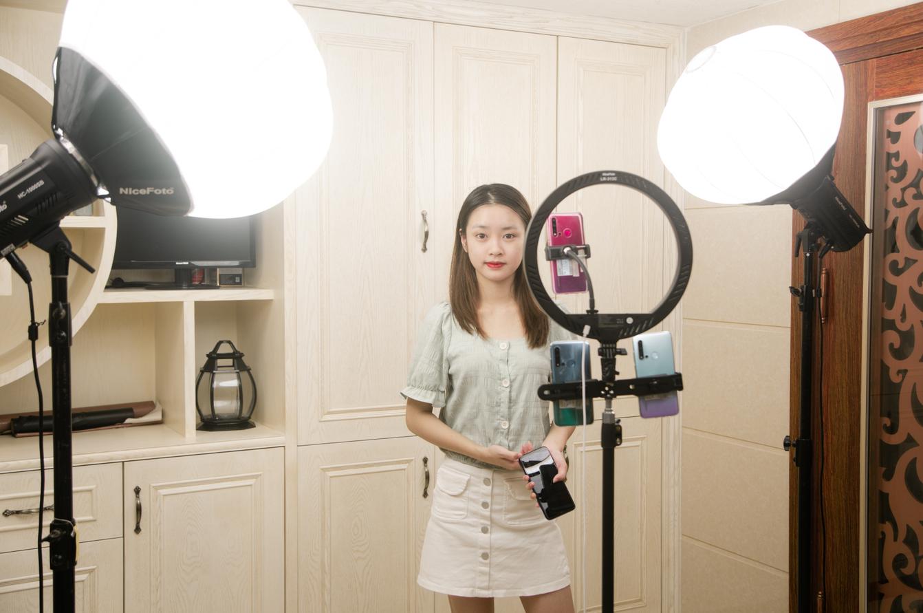 直播画面曝光太严重怎么调,直播画面镜像不好使怎么办