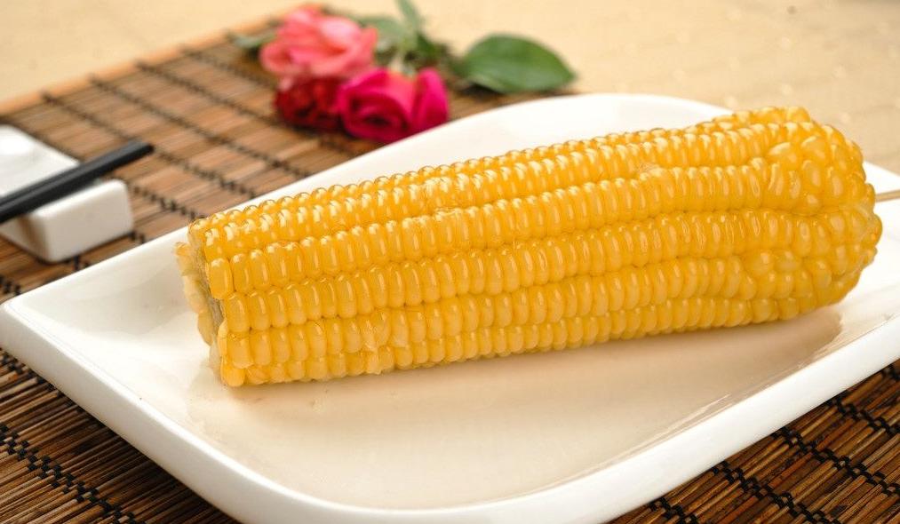玉米这样做真好吃香甜软糯,不带皮玉米怎么煮又糯又香又甜