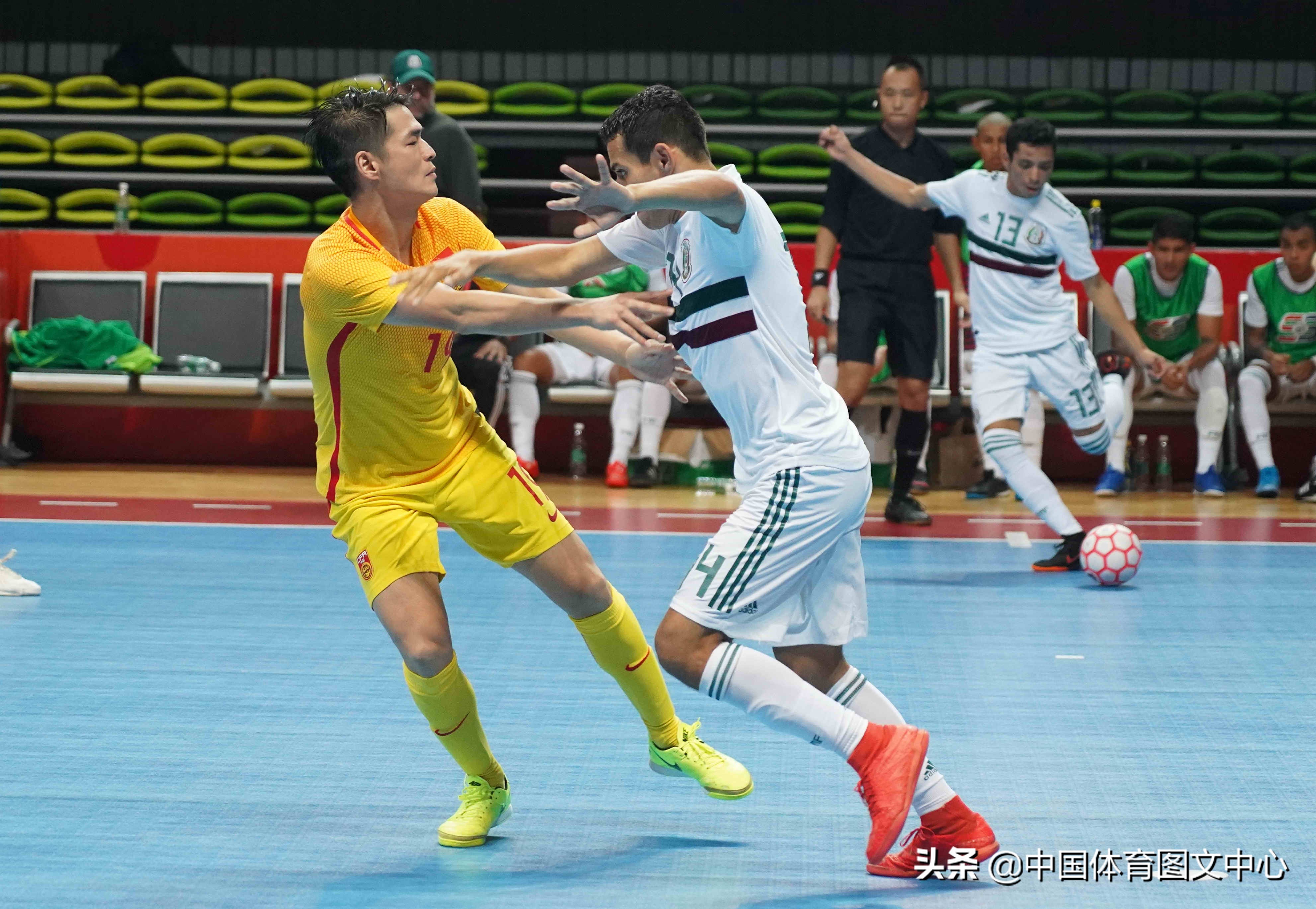 19“一带一路”杯室内五人制男子足球国际锦标赛国中国队获第二
