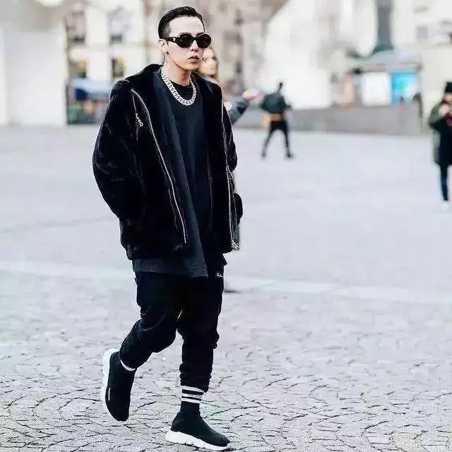 权志龙是顶级男神吗,权志龙新一代