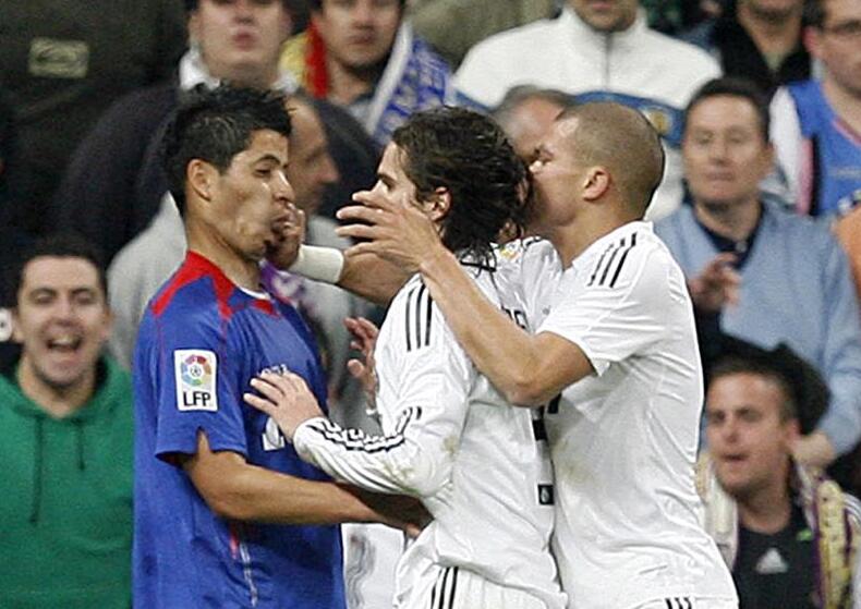 足坛十大恶人组,十大足坛恶人中国