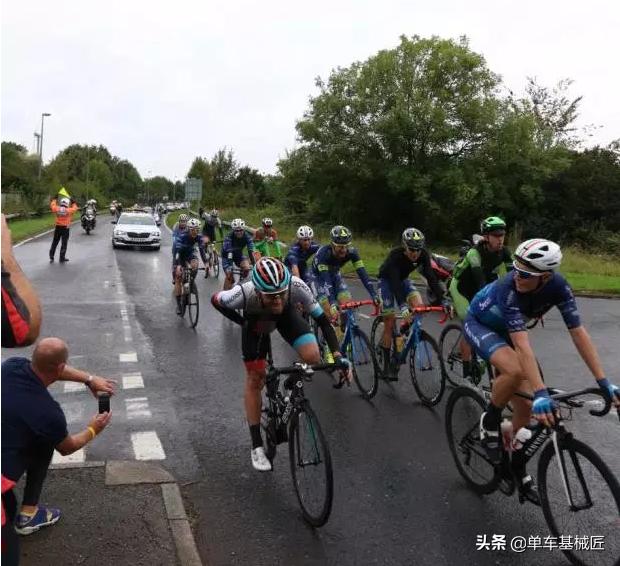 环法自行车比赛上陡坡,环法自行车赛坐地铁