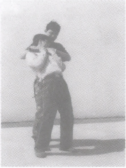 警用防暴棍和匕首警拳,警用防暴橡胶棍杀伤力