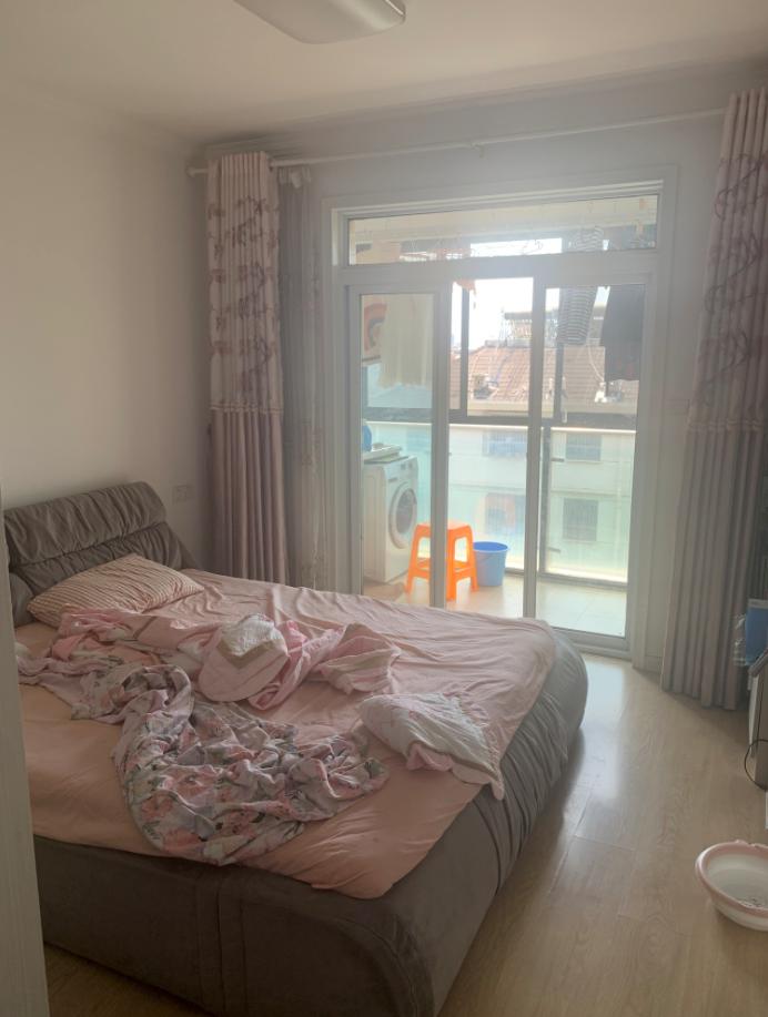 鏄嗗北鍗婁环涔版埧,鏄嗗北浜旀姌鍗栨埧