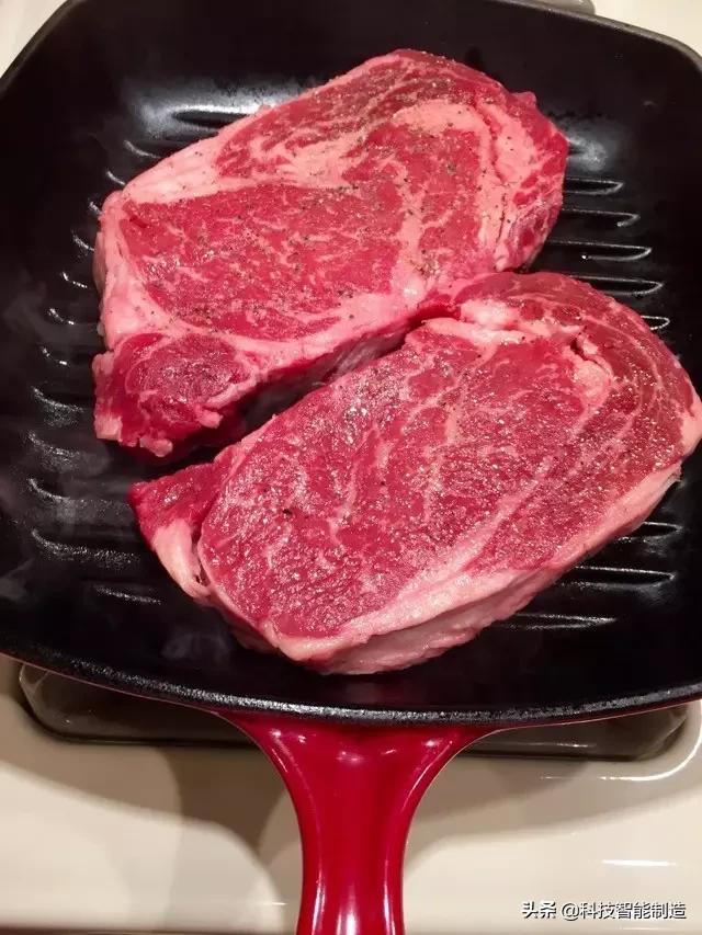 李佳琦直播3分钟卖出100000片牛排,牛排真那么好吃吗,你会做吗