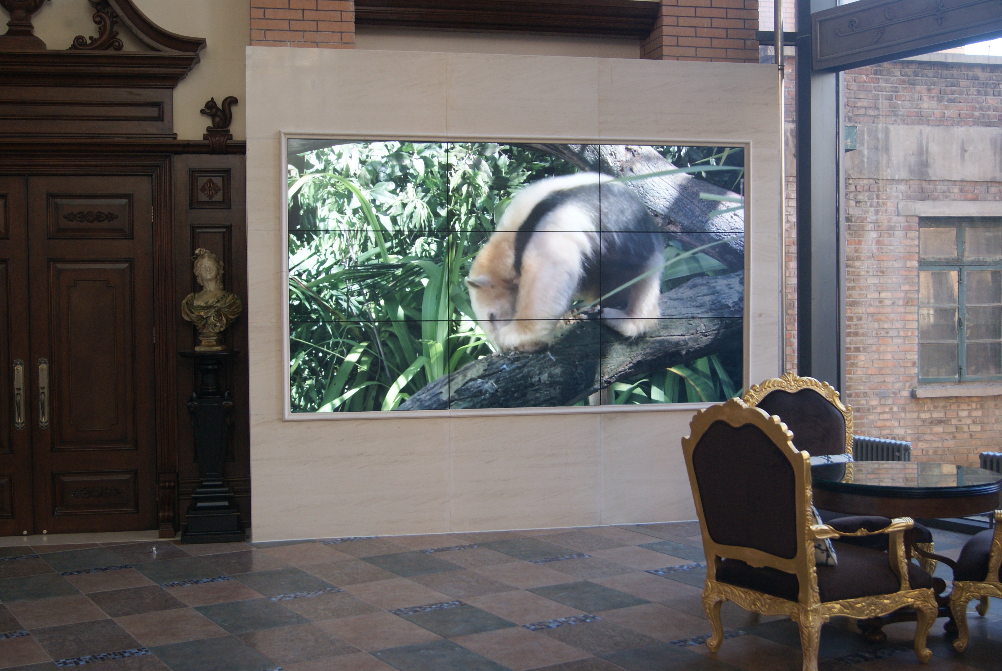 锐丽大屏幕显示器,锐丽大屏幕怎么用