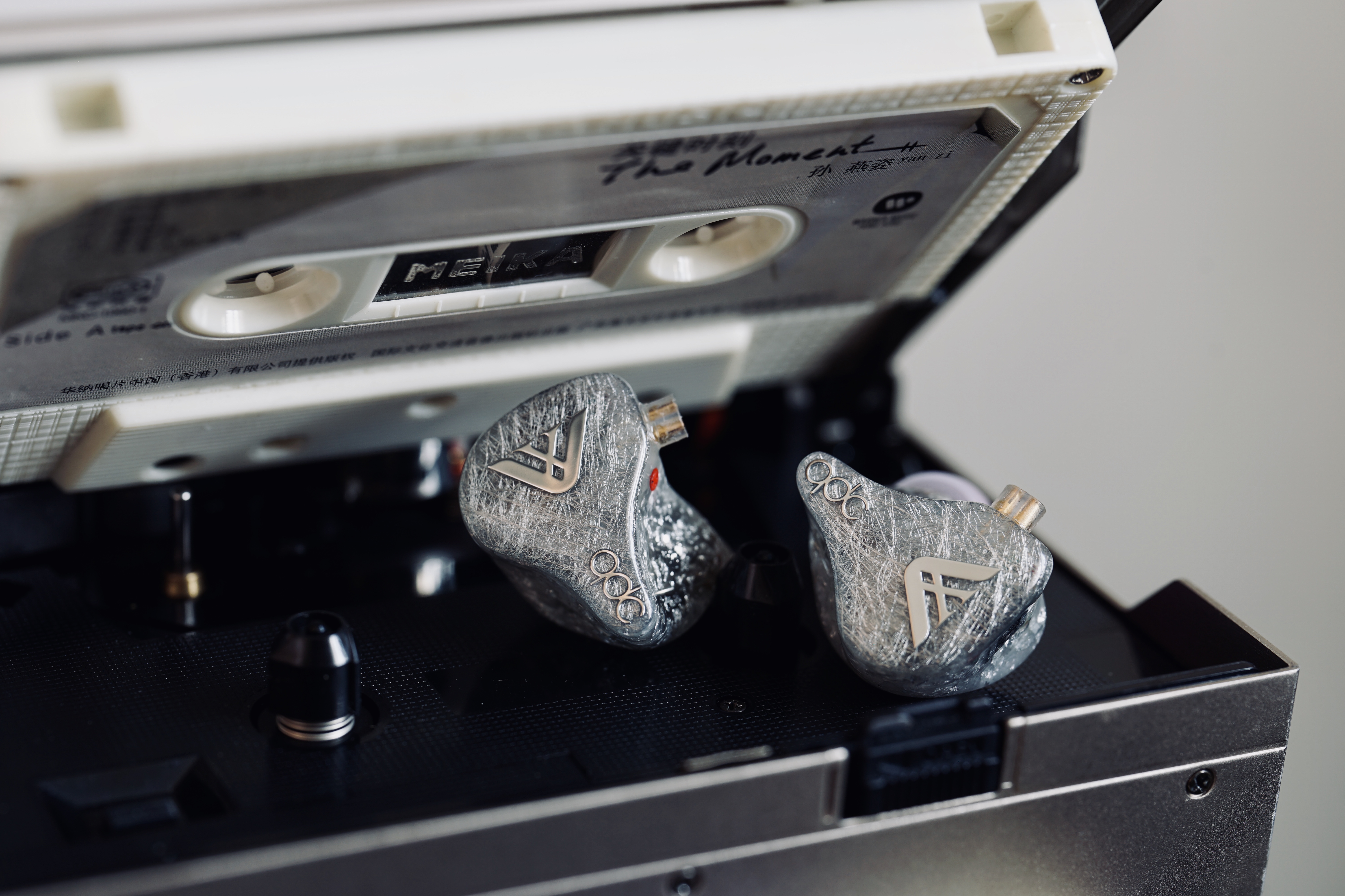 qdc耳机好还是bgvp耳机好,qdc耳机哪个性价比最好