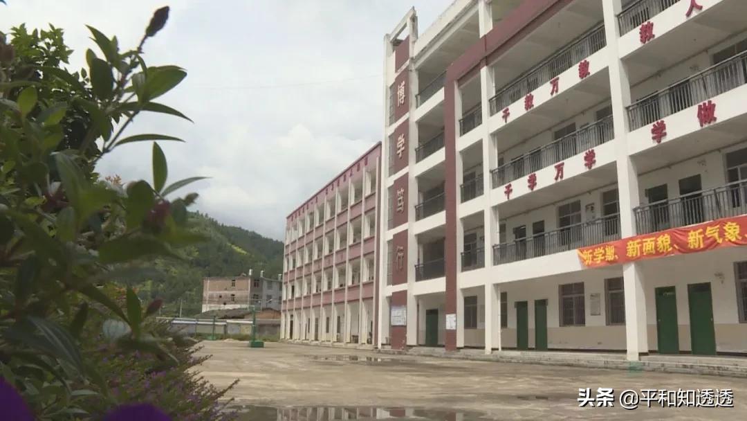 初三学校全封闭式管理,全封闭管理的初中学校