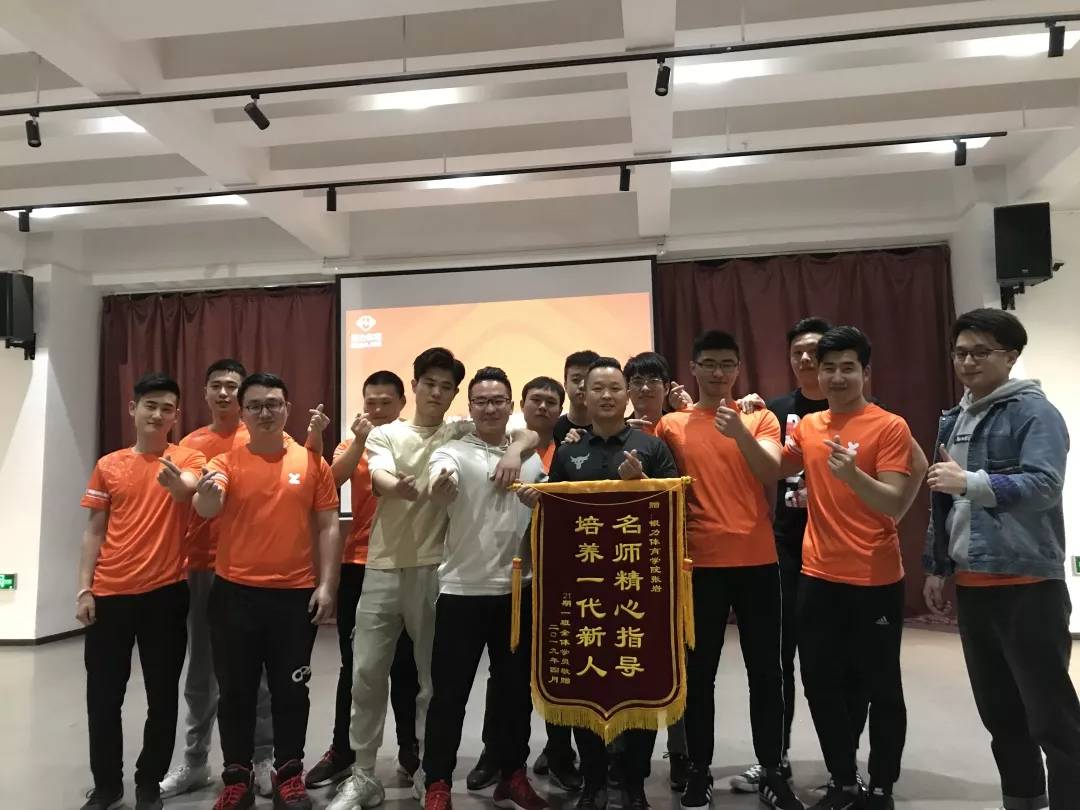 退役后坚持健身,退伍后坚持锻炼