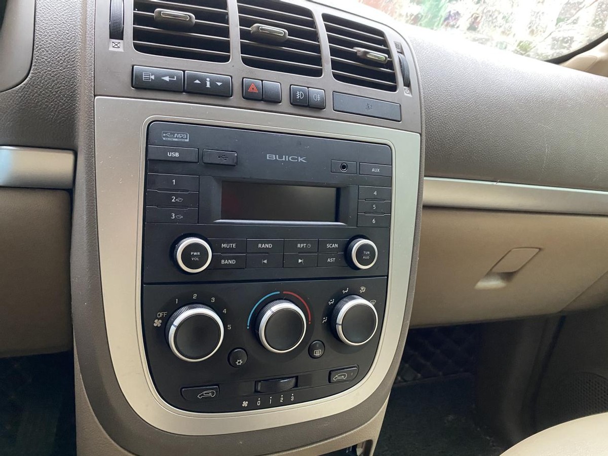 跟别克gl8很像的商务车,最新款别克gl8的性能和评价