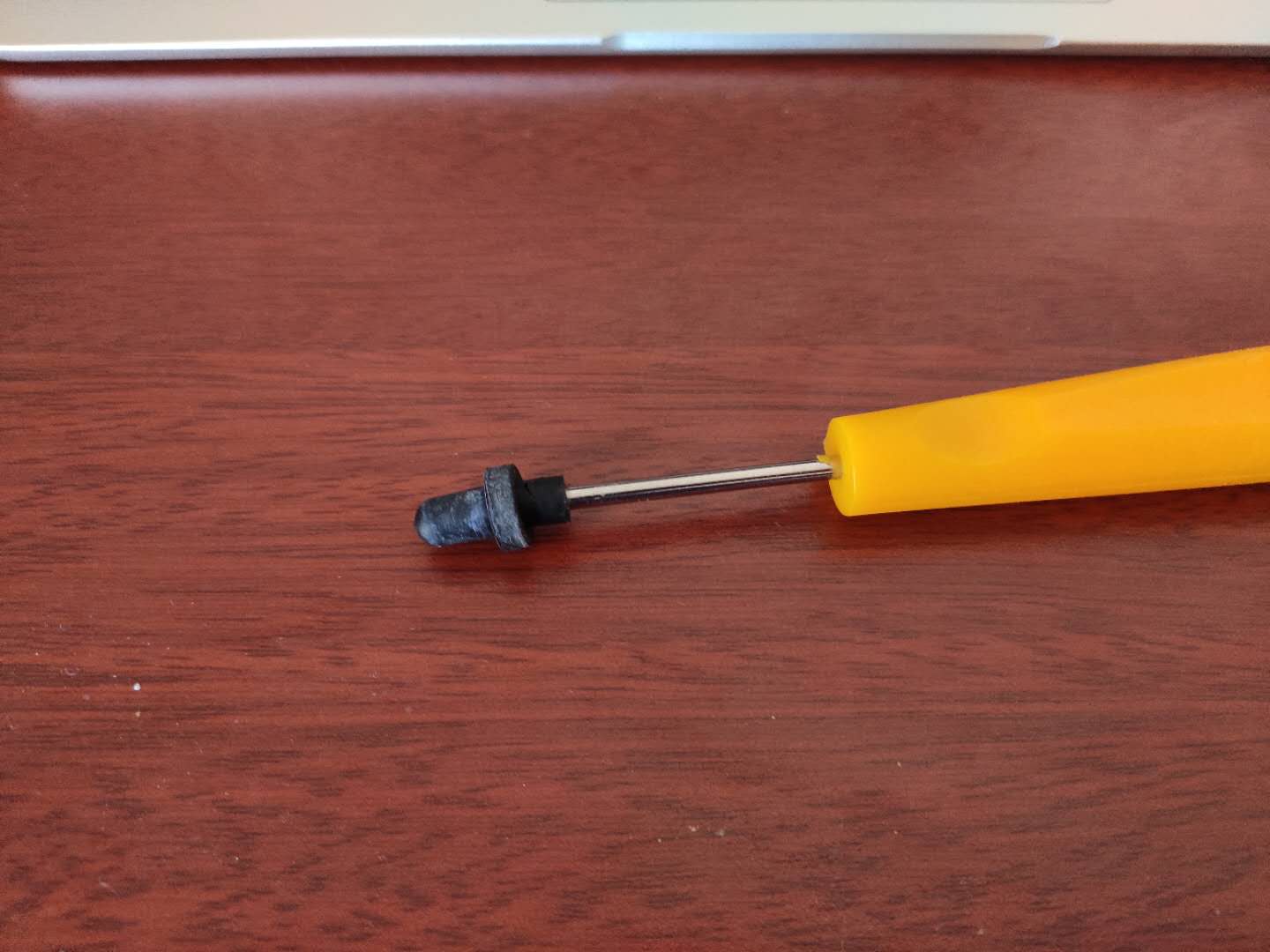 拯救漏气的篮球之换气嘴