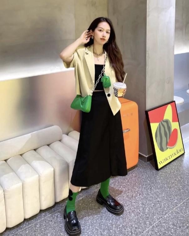 今秋最流行的穿搭,舒适百搭耐穿的鞋