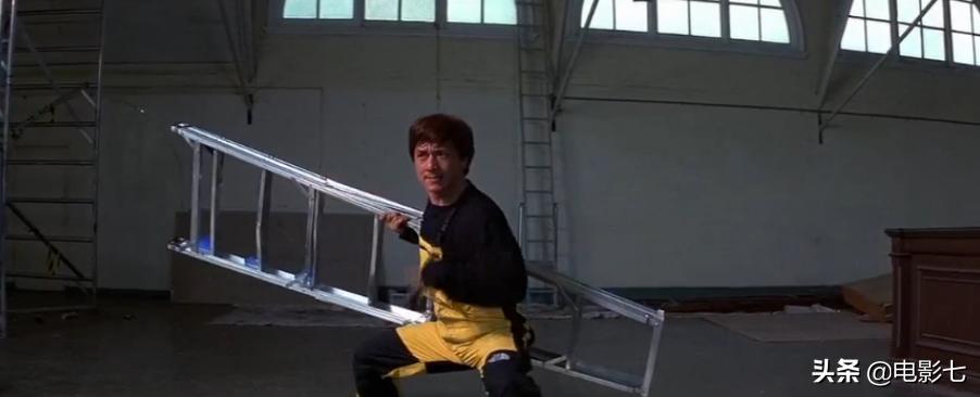 影史百大镜头成龙,成龙载入影史的镜头