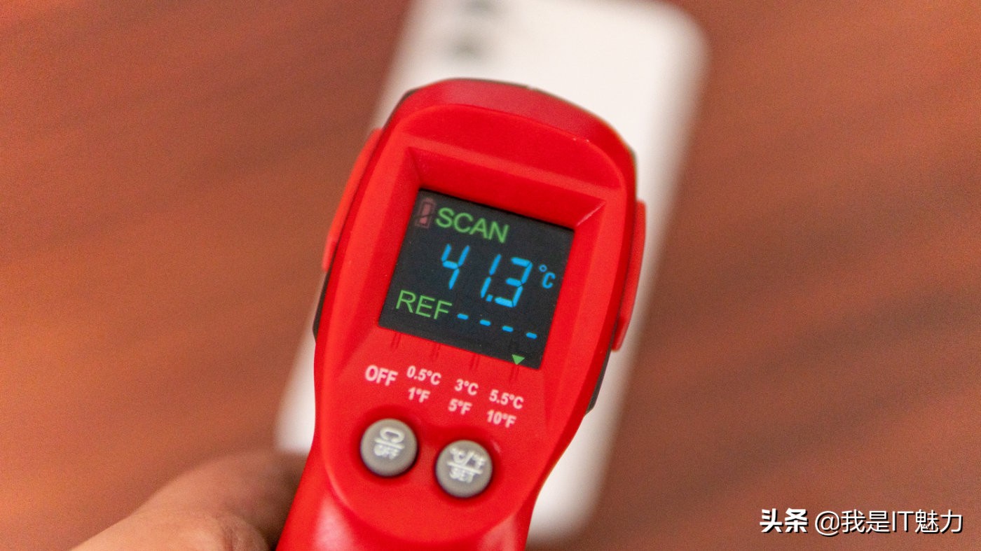 红魔双核散热背夹和蜂翼2pro,红魔6pro压制得住火龙吗