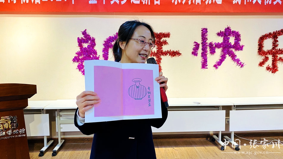 “我和*物文**贺新年”—张家川县博物馆开展2021年元旦贺卡制作社教活动