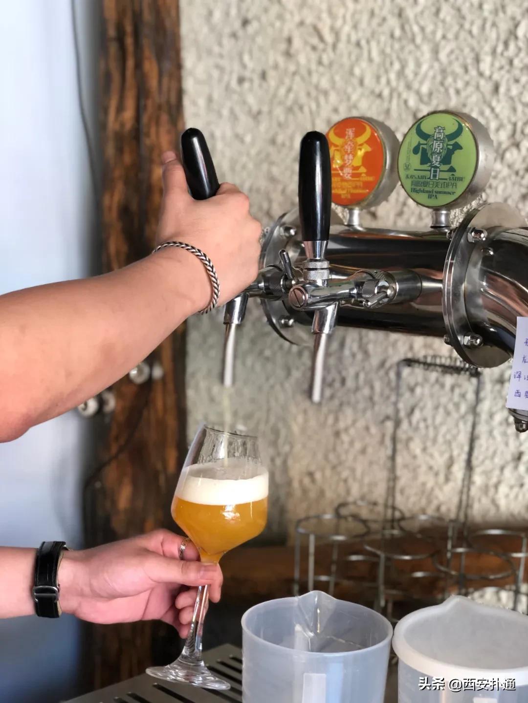 西安城墙下的铜火锅,西安城墙底下的羊肉泡馍