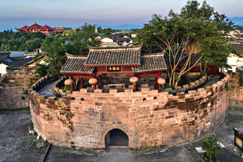 重庆值得一去的5个古镇,重庆最值得去的十大古镇