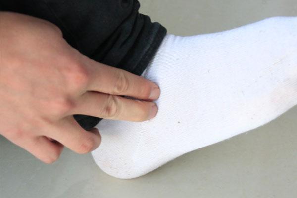 什么原因导致脚臭怎么治,人为什么有脚臭