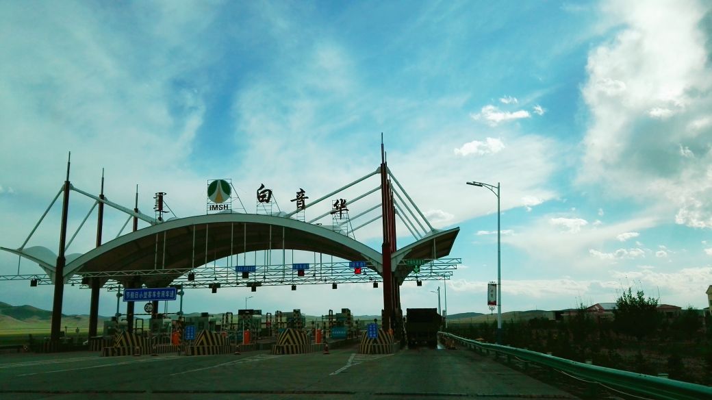 天边草原乌拉盖，《狼图腾》取景地，内蒙古保存最完好的天然草甸