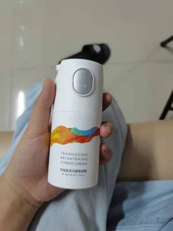 男生护肤的正确步骤学生党油皮,把脸变得光滑要用到哪些护肤品