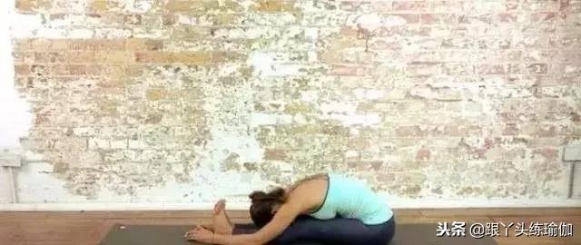 减肚子瑜伽10分钟完整版,最瘦肚子的卧式瑜伽三个动作