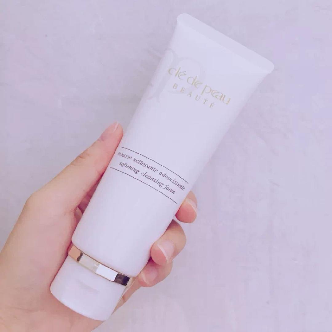 温和不伤肤又能洗干净的洗面奶,有哪些成分的洗面奶好用