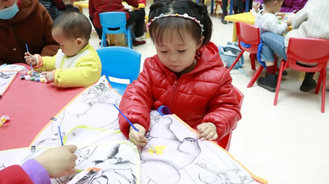 风筝节启幕|放飞梦想，中国加油!当代购物中心风筝节进行中