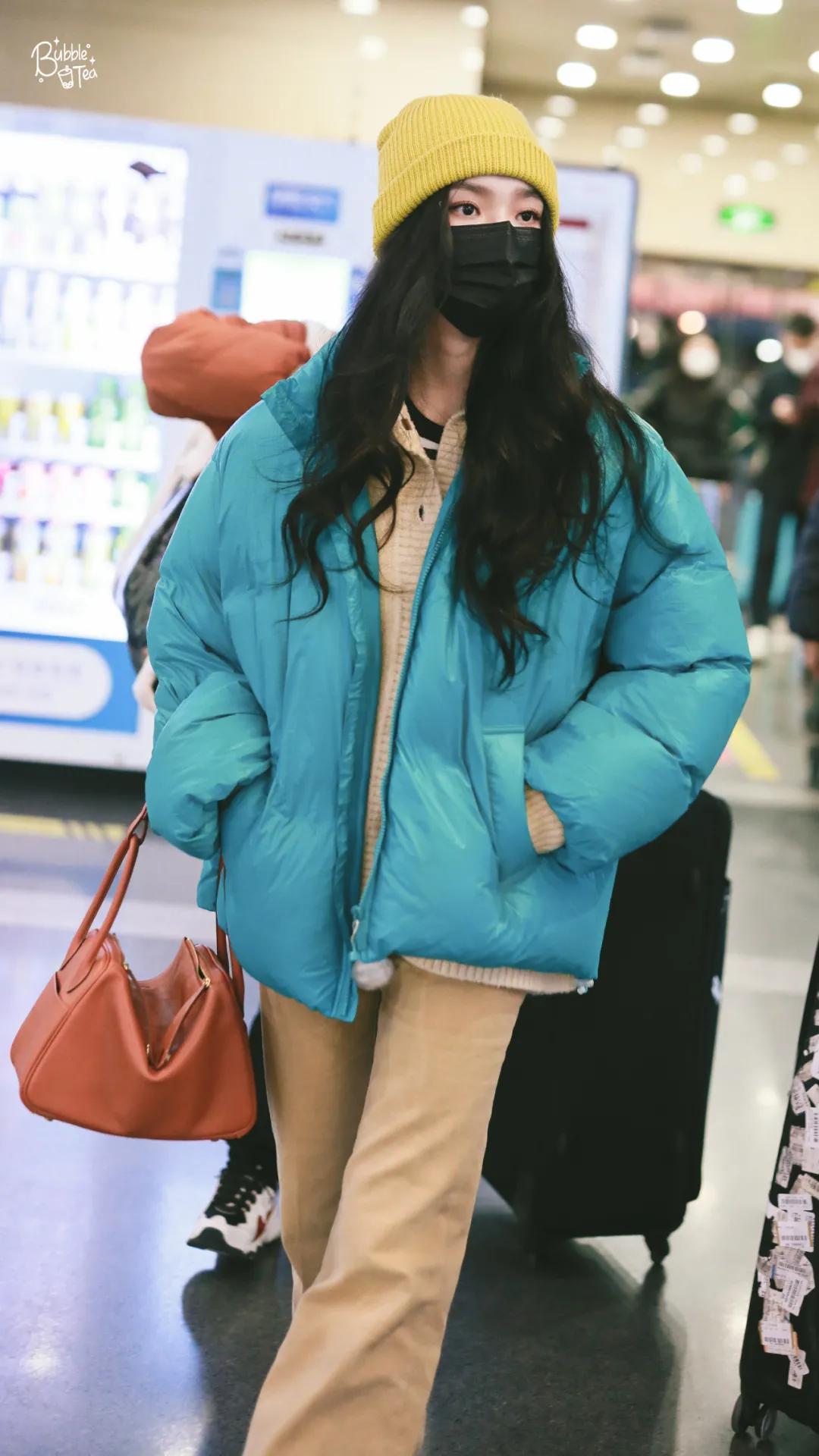 冬天怎么穿既保暖又不显臃肿,冬天怎么穿不臃肿且保暖