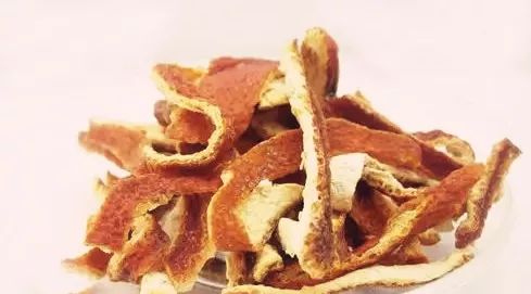 冬天橘子怎么吃降血脂,橘子皮的功效能下火