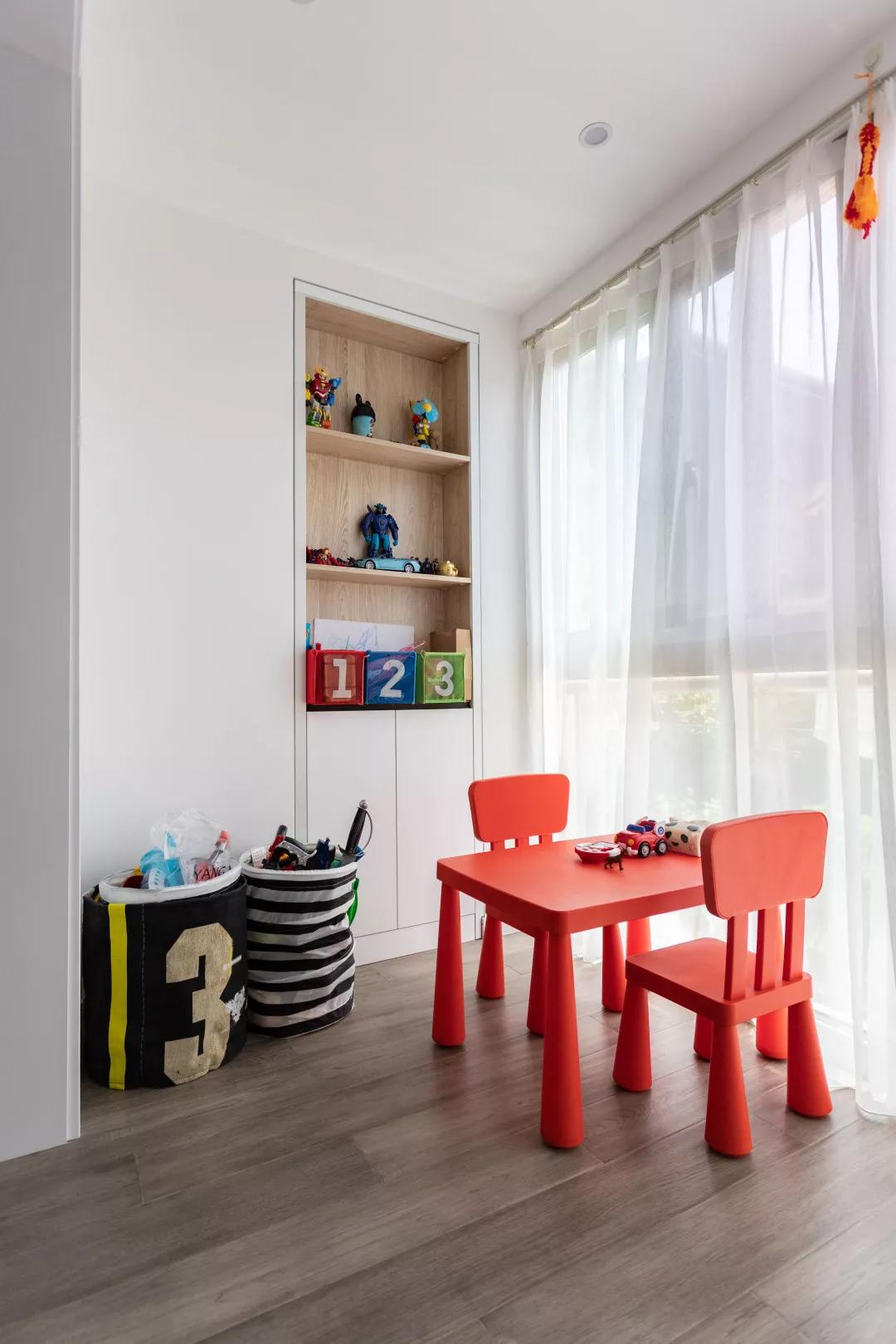 中国普通家庭多余的钱是哪来的,中国大部分家庭都很节约吗