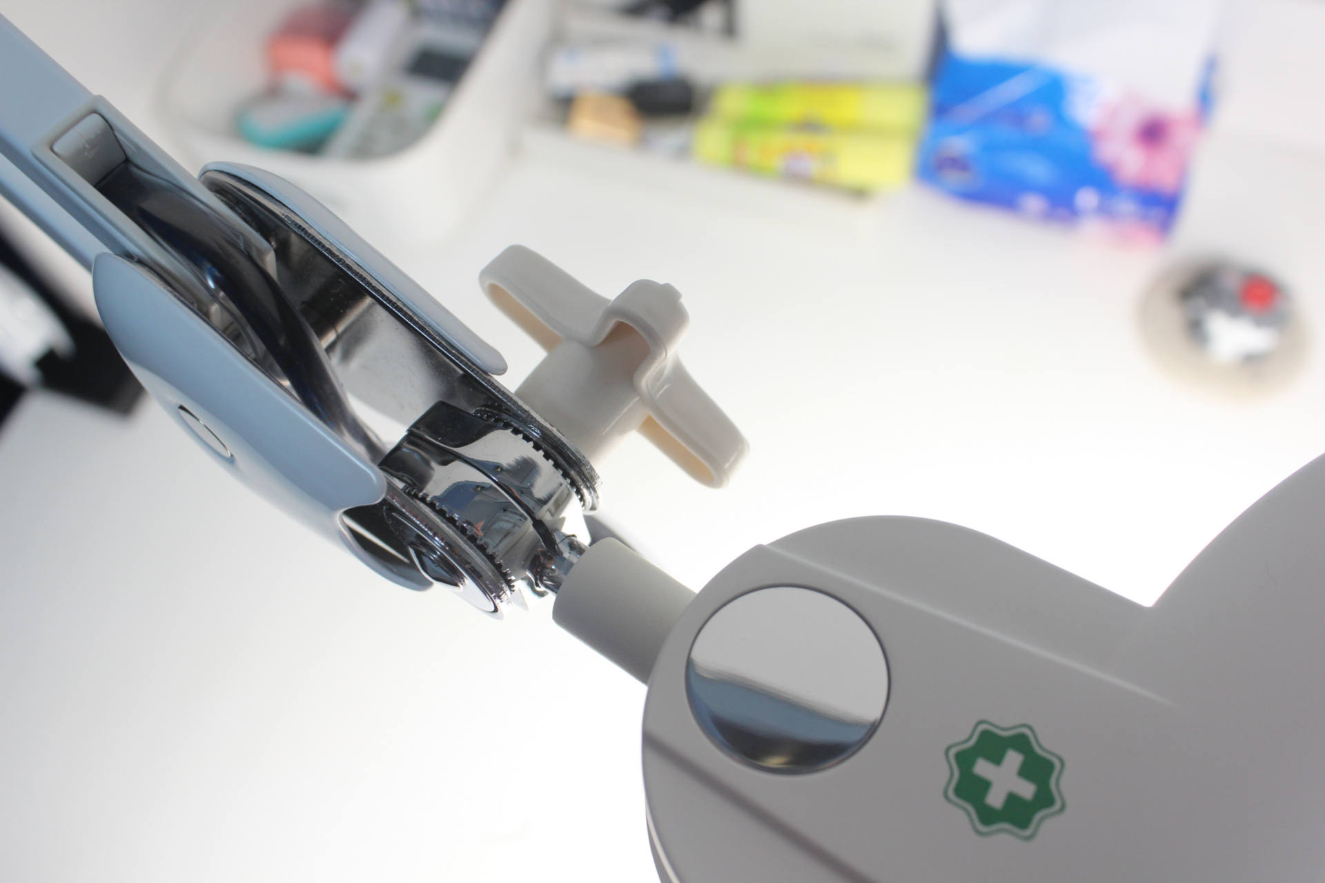 爱德华天使之光和非凡之光护眼灯,爱德华医生非凡之光护眼灯